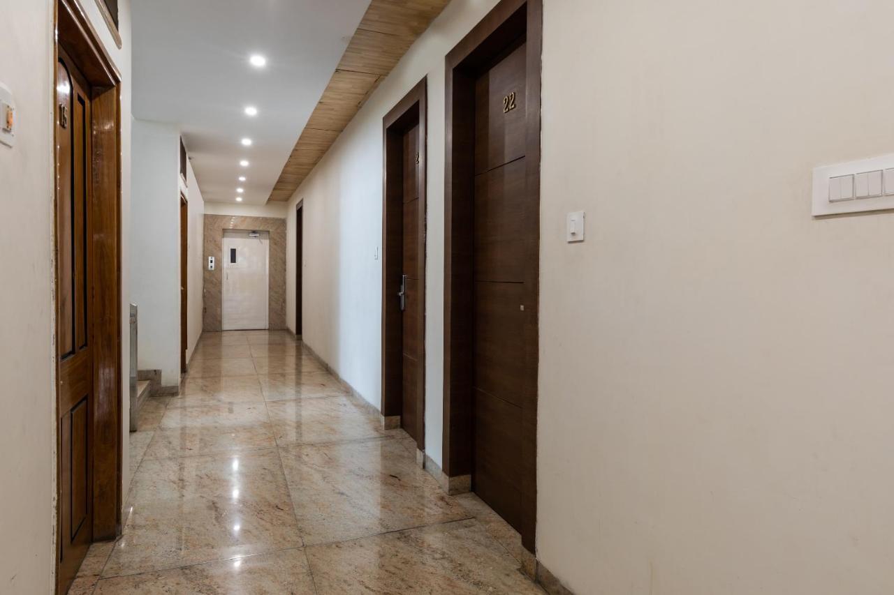 בהופאל Capital O 47403 Hotel Manjeet מראה חיצוני תמונה