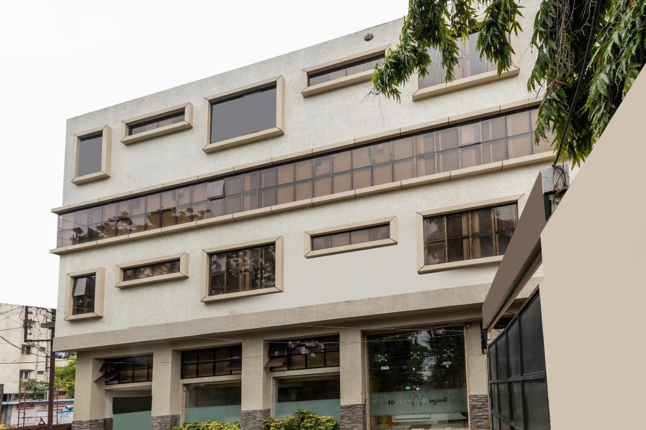 בהופאל Capital O 47403 Hotel Manjeet מראה חיצוני תמונה