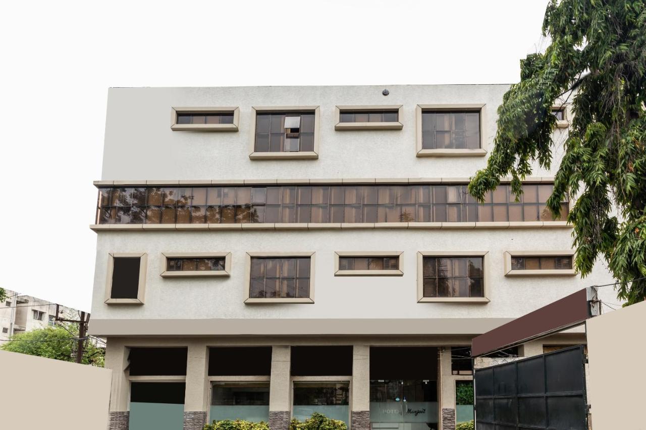 בהופאל Capital O 47403 Hotel Manjeet מראה חיצוני תמונה